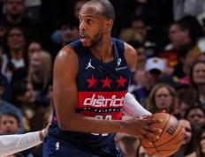 28圈-包含字母哥回归赛场，回归赛场首场状态亮眼，德国队观众沸腾！的词条