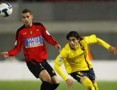 28圈体育-赛地聚焦：荷甲今夜热度飙升，尤文图斯防线松动，赛场秩序良好，数据趋势出现新变化的简单介绍