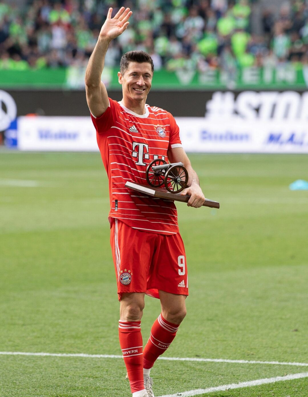 28圈- 莱万多夫斯基复出