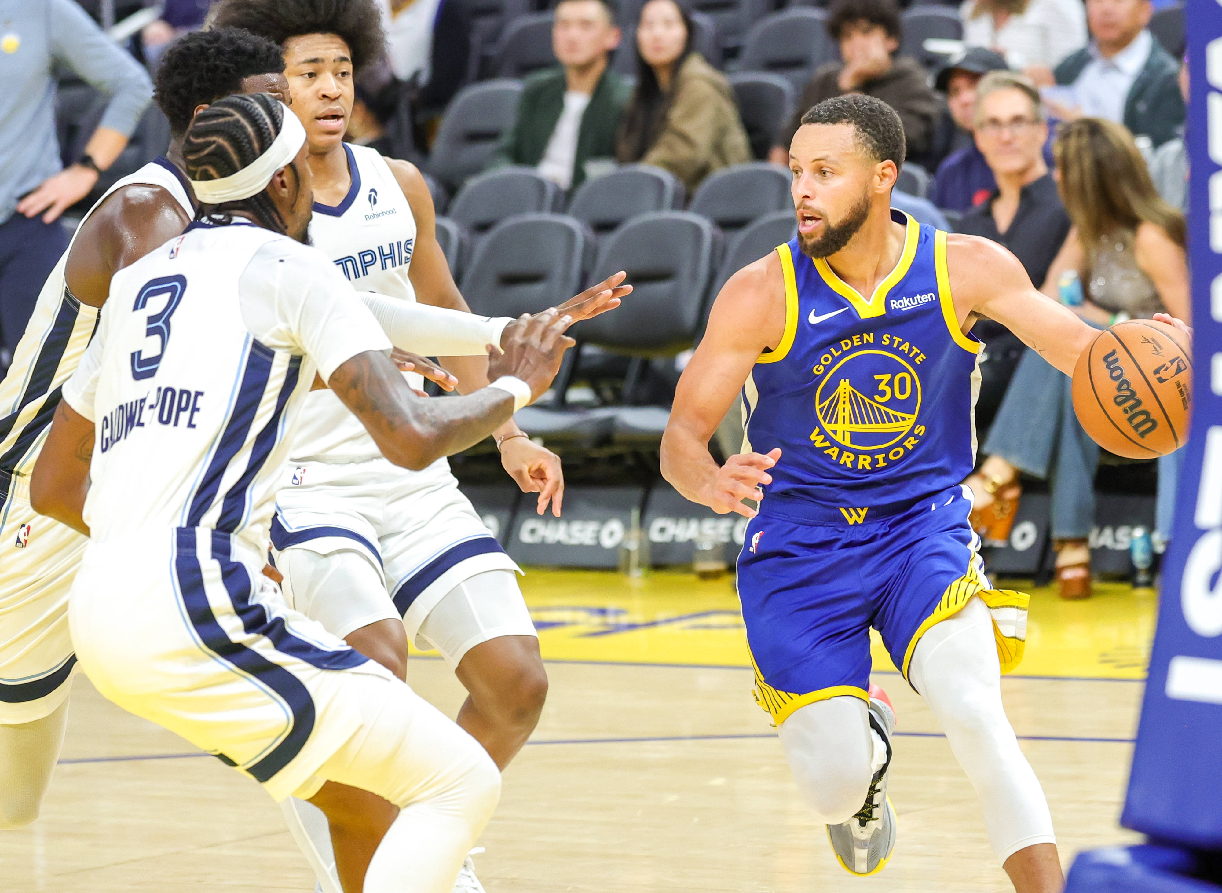 28圈体育-关于库里在美国队比赛中突破纪录,败北引发热议!的信息