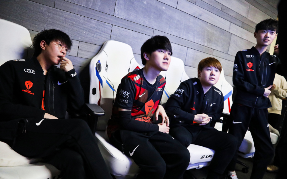 28圈体育- rookie被rng打哭那场比赛