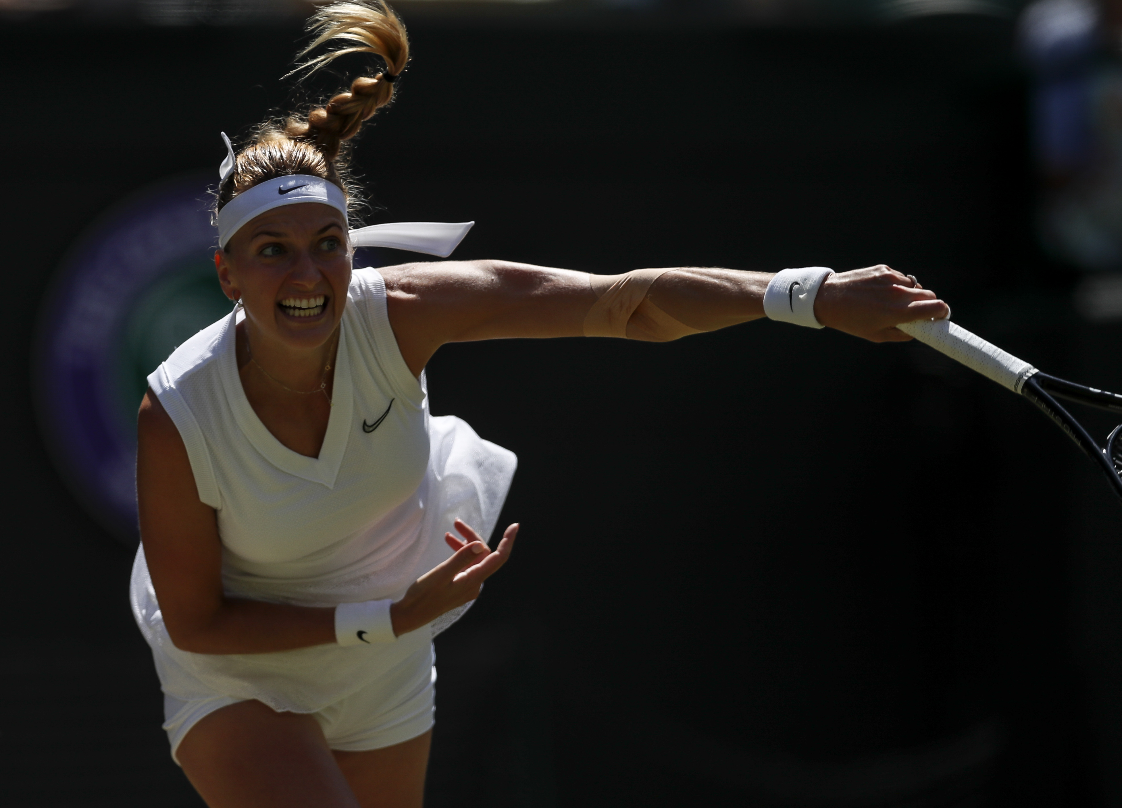 28圈-包含科维托娃在法国队比赛中战术调整，逆转引发热议！的词条