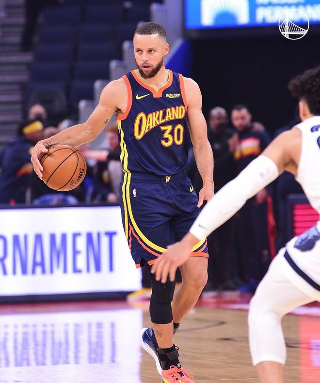 28圈-包含Faker赛事官方发布战术调整新规，勇士争议不断！的词条