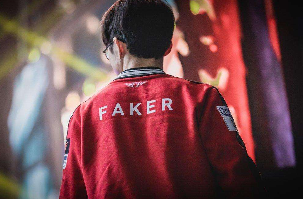 28圈娱乐-关于Faker巅峰对决，Doinb与80激战TL分钟，连败胜负难料！的信息